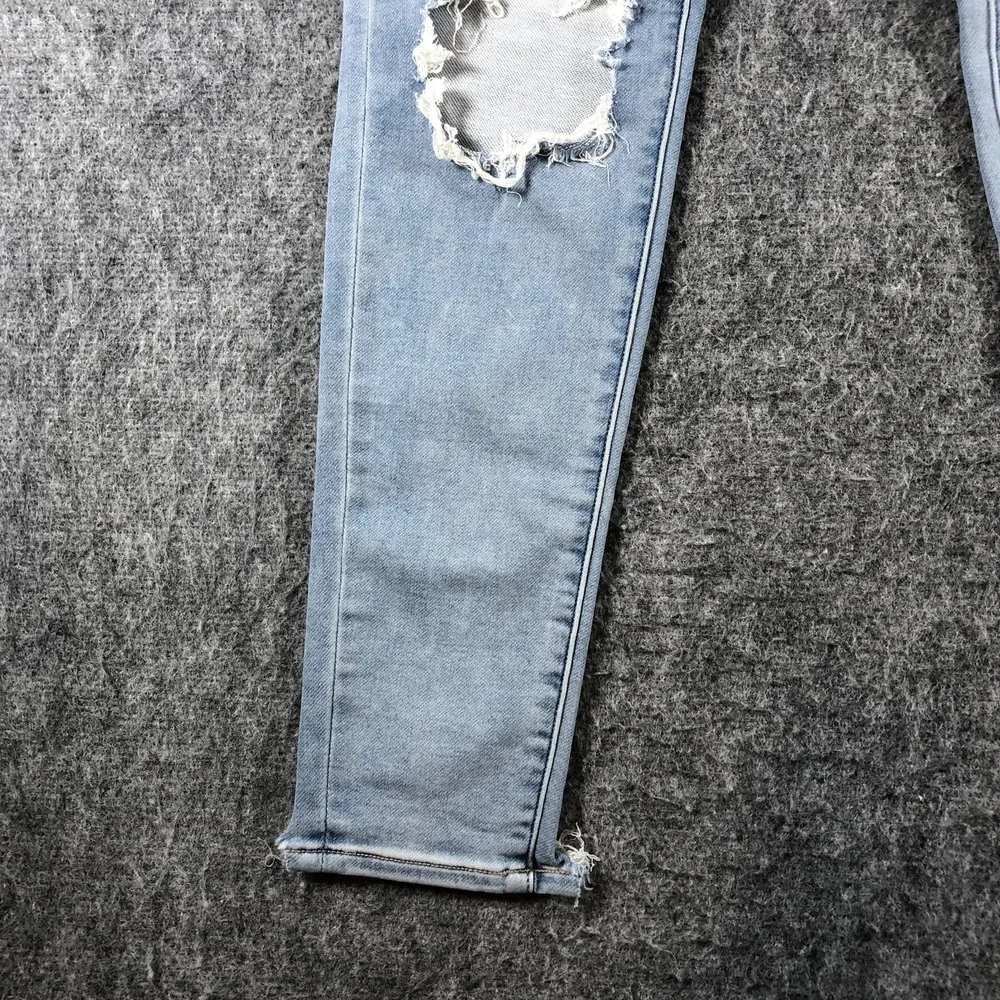 American Eagle Next Level Skinny Jeans Womens 8 Distressed Light‎ Wash